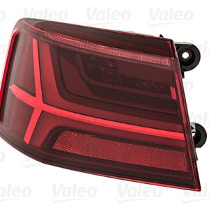 Lampa spate VALEO 047010 – AUDI | AutoRival