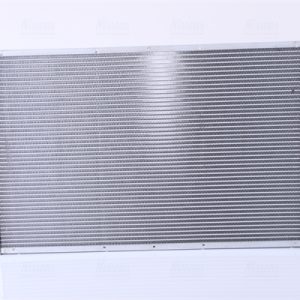 Radiator racire motor NISSENS 60762