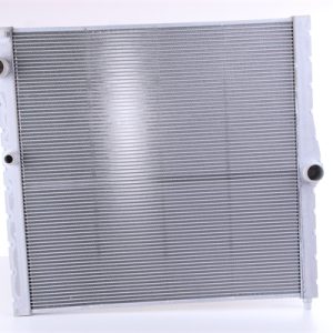 Radiator racire motor NISSENS 60826