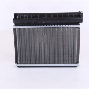 Schimbator de caldura incalzire habitaclu NISSENS 70512