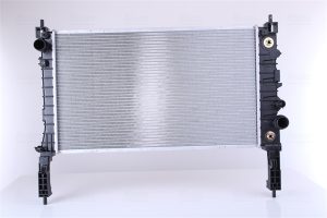 Radiator racire motor -> CHEVROLET TRAX 1.4 LPG Benzina/Autogaz (GPL) 140 cai -> NISSENS 606053