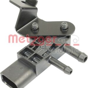 Senzor presiune gaze evacuare CHEVROLET CAPTIVA Van (C100) VCDi tractiune integrala diesel 150 cai METZGER 0906300
