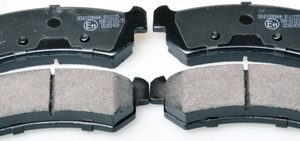 Placute frana CHEVROLET LACETTI (J200) 1.8 benzina 91 cai DENCKERMANN B111235