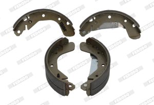 Set saboti frana CHEVROLET LACETTI (J200) 1.4 16V benzina 95 cai FERODO FSB335