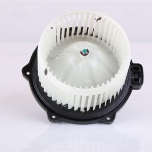 Ventilator habitaclu CHEVROLET LACETTI (J200) 2.0 D diesel 121 cai NISSENS 87570