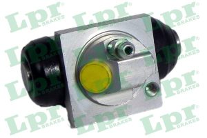 Cilindru receptor frana DACIA DUSTER (HM_) 1.6 SCe 115 4x4 (HMM1) benzina 115 cai LPR 5218