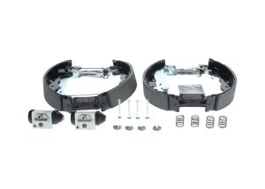 Set saboti frana DACIA DUSTER Autoutilitara/SUV 1.6 16V Hi-Flex Benzina/Etanol 105 cai BOSCH 0 204 114 896