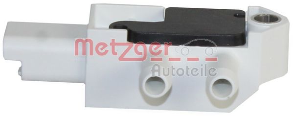 Senzor presiune gaze evacuare DACIA SANDERO II 1.5 dCi 75 / Blue dCi 75 (B8JW, B8M4, B8AH, B8M7, B8M6) diesel 75 cai METZGER 0906304