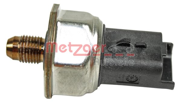 Senzor presiune combustibil DACIA DUSTER (HS_) 1.2 TCe 125 benzina 125 cai METZGER 0906323