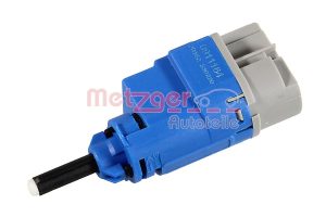 Comutator actionare ambreiaj (Tempomat) DACIA LOGAN MCV II TCe 90 (K8M1, K8MA, K8AC) benzina 90 cai METZGER 0911164