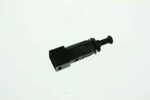 Comutator lumini frana DACIA SANDERO 1.6 LPG Benzina/Autogaz (GPL) 84 cai AUTOMEGA 150058810