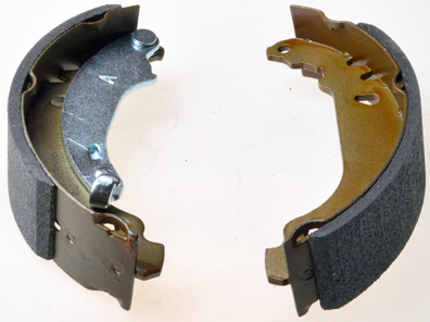Set saboti frana DACIA SANDERO 1.6 MPI 85 (BS03) benzina 84 cai DENCKERMANN B120084