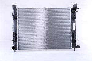 Radiator racire motor DACIA SANDERO II 1.5 dCi 75 / Blue dCi 75 (B8JW, B8M4, B8AH, B8M7, B8M6) diesel 75 cai NISSENS 637624