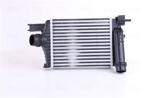 Intercooler compresor NISSENS 96479
