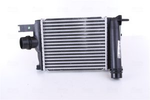 Intercooler compresor NISSENS 96529