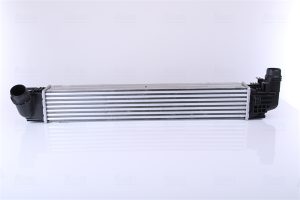Intercooler compresor NISSENS 96533