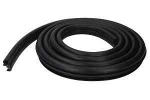 Cheder usa BLIC 5703-04-1305503P DACIA DUSTER AUTOUTILITARA/SUV 1,461 cmc (K9K 666, K9K 856) diesel 109 BLIC 5703-04-1305503P