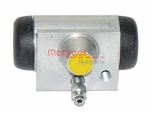 Cilindru receptor frana METZGER 101-744 DACIA SANDERO II 898 cmc (H4B 410) Benzina/Autogaz (GPL) 90 METZGER 101-744