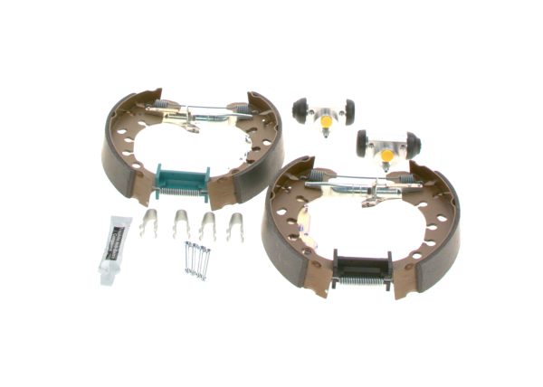 Set saboti frana FIAT PANDA (312_, 319_) 0.9 Natural Power (312PXG1A, 312PYC1A) Benzina/Gaz metan (GNC) 86 cai BOSCH 0 204 114 657