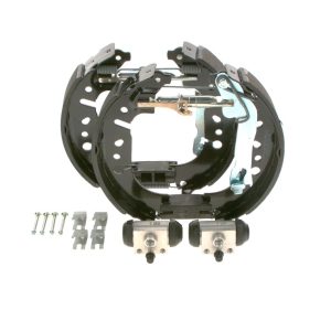 Set saboti frana FIAT 500L (351_, 352_) 0.9 Natural Power (199LYC1B) Benzina/Gaz metan (GNC) 80 cai BOSCH 0 204 114 695