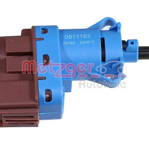 Comutator lumini frana FIAT 500 C (312_) 0.9 (312AG1A) benzina 86 cai METZGER 0911163