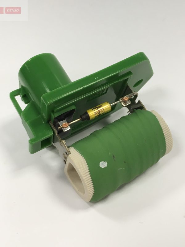 Rezistenta in serie motor electric (ventilator radiator) FIAT 500L (351_, 352_) 0.9 (199LYC1B) benzina 105 cai DENSO DRS09013