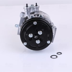 Compresor climatizare FIAT FIORINO Autoutilitara/limuzina spatioasa (225_) 1.3 D Multijet (225BXD1A, 225BXB1A, 225BXB11) diesel 75 cai NISSENS 89503