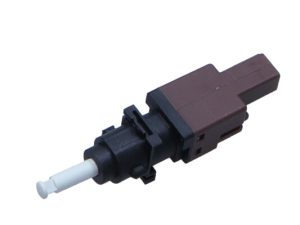 Comutator actionare ambreiaj (Tempomat) MAXGEAR 50-0611 – imagine produs