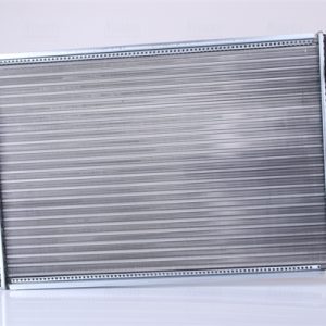 Radiator racire motor NISSENS 61975