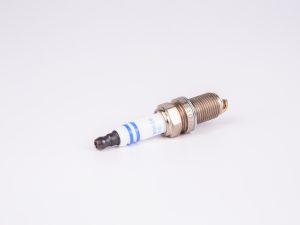 Bujie KIA CEED SW (ED) 2.0 benzina 143 cai BOSCH 0 242 236 571