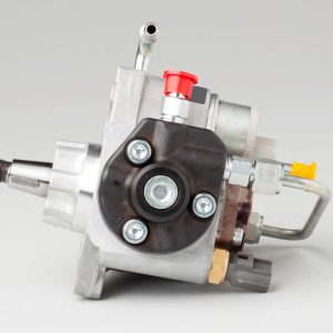 Pompa de inalta presiune LAND ROVER DEFENDER Cabrio (L316) 2.4 Td4 4x4 (L317) diesel 122 cai DENSO DCRP300950