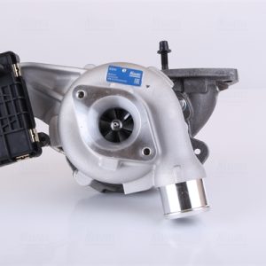 Compresor sistem de supraalimentare LAND ROVER DEFENDER Station Wagon (L316) 2.2 Td4 4x4 (L316) diesel 122 cai NISSENS 93311