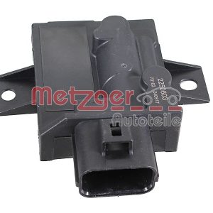 Unitate comanda pompa combustibil METZGER 2250603 LAND ROVER RANGE ROVER EVOQUE (L551) 1,997 cmc (PT204(AJ20P4) Benzina / etanol / electro 200 METZGER 2250603