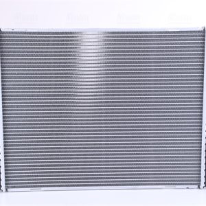 Radiator racire motor NISSENS 64311A LAND ROVER DEFENDER Station Wagon (L316, L315) 2,198 cmc (DT224(PUMA) diesel 122 NISSENS 64311A