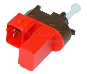 Comutator actionare ambreiaj (comanda motor) MAZDA 2 (DY) 1.2 (DY3W) benzina 75 cai METZGER 0911047