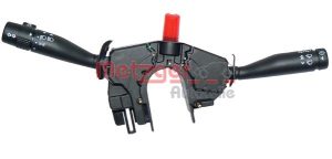Comutator far MAZDA 121 III (JASM, JBSM) 1.25 benzina 75 cai METZGER 0916077