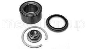 Set rulment roata MAZDA 323 S VI limuzina (BJ) 1.6 (BJ12) benzina 95 cai METELLI 19-7058