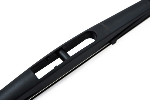 Lamela stergator MAZDA 2 hatchback (DL, DJ) 1.5 E-SKYACTIV G benzina/elector 115 cai OXIMO WR620350