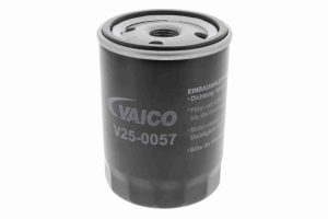 Filtru ulei MAZDA 121 III (JASM, JBSM) 1.8 TD diesel 75 cai VAICO V25-0057