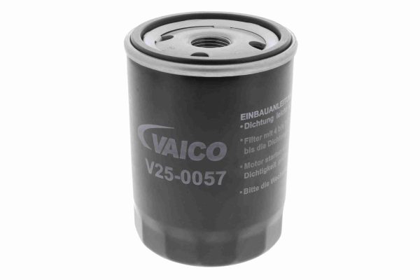 Filtru ulei MAZDA 121 III (JASM, JBSM) 1.8 TD diesel 75 cai VAICO V25-0057