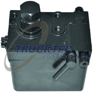 Pompa basculare cabina sofer MERCEDES-BENZ ACTROS MP2 / MP3 3348 A diesel 476 cai TRUCKTEC AUTOMOTIVE 01.44.028