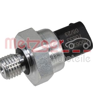 Senzor presiune gaze evacuare MERCEDES-BENZ A-CLASS (W176) A 250 4-matic (176.046) benzina 211 cai METZGER 0906275