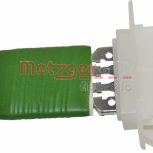 Rezistor ventilator habitaclu MERCEDES-BENZ A-CLASS (W169) A 180 (169.032, 169.332) benzina 116 cai METZGER 0917290