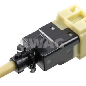 Comutator lumini frana MERCEDES-BENZ M-CLASS (W163) ML 270 CDI (163.113) diesel 163 cai SWAG 10 93 6124