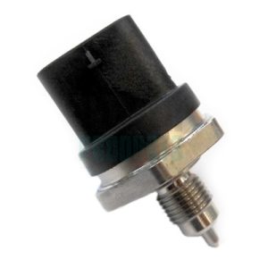 Senzor presiune combustibil MERCEDES-BENZ A-CLASS (W176) A 180 (176.042) benzina 122 cai HOFFER 7472383