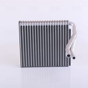 Evaporator aer conditionat MERCEDES-BENZ A-CLASS (W168) A 170 CDI (168.009, 168.109) diesel 95 cai NISSENS 92184