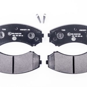 Placute frana MITSUBISHI GRANDIS (NA_W) 2.4 MIVEC (NA4W) benzina 177 cai HELLA 8DB 355 009-461