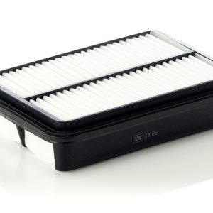 Filtru aer MITSUBISHI OUTLANDER II (CW_W) 2.2 DI-D diesel 177 cai MANN-FILTER C 26 015