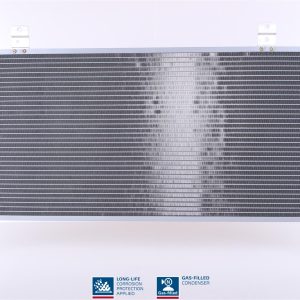 Condensator climatizare MITSUBISHI GALANT IX limuzina (DJ_, ED_, EF_) 2.4 benzina 158 cai NISSENS 940164