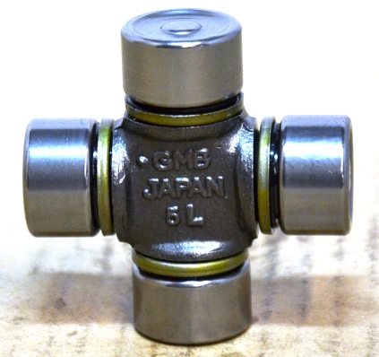 Articulatie cardan MITSUBISHI ASX (GA_W_) 2.0 MIVEC 4WD benzina 150 cai LOBRO U 024